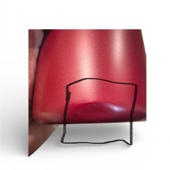 Special Edition Holiday Owala 32oz
Stainless Steel FreeSip Water Bottle - Picture 7 of 7